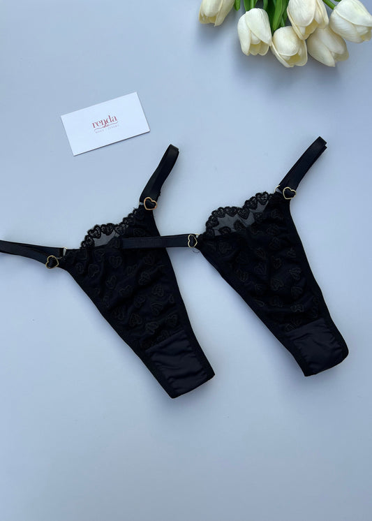 Amour Noir — Calcinha Fio com Regulagem de Coração