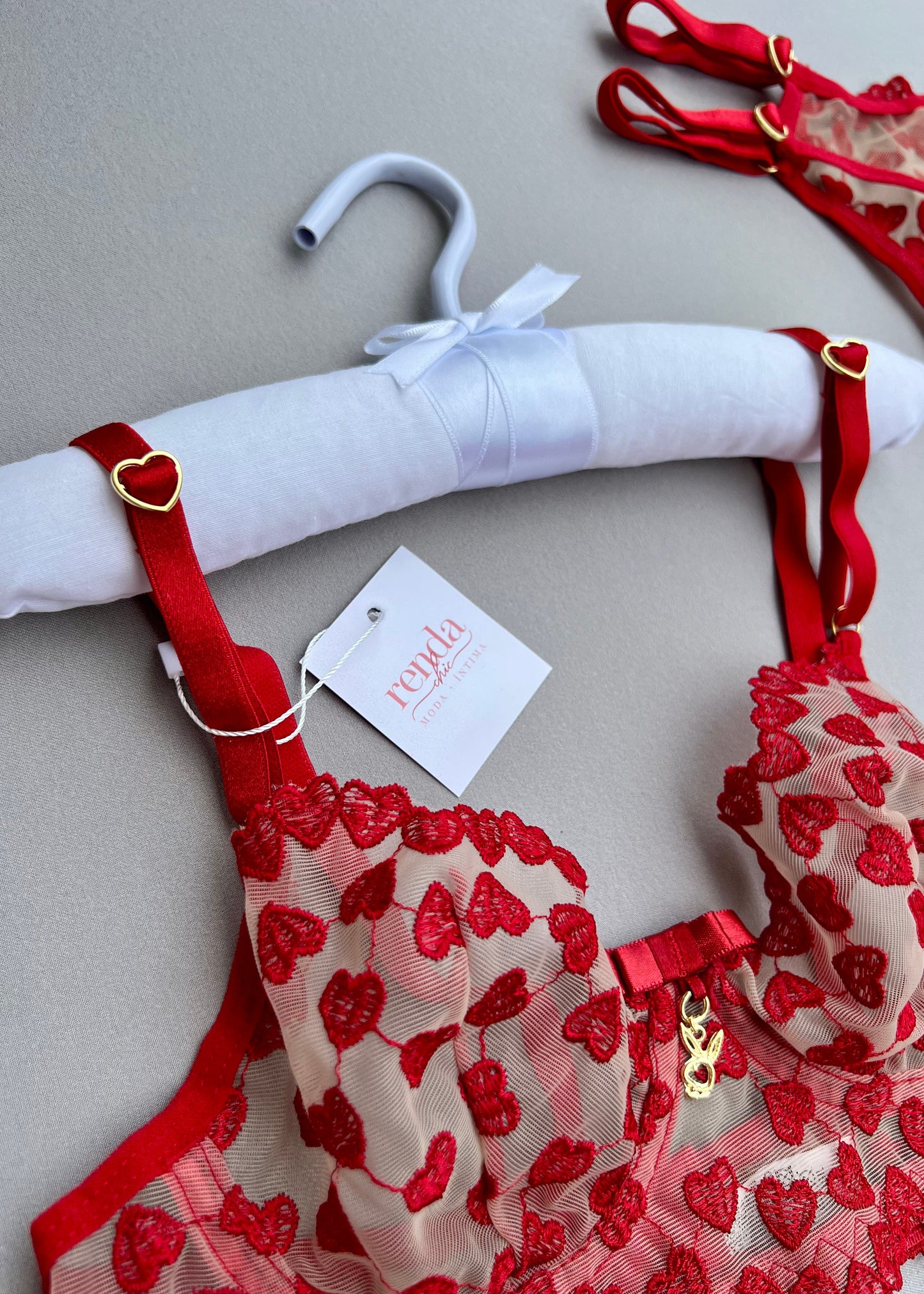 Édition Rubi Red - Combo 4 peças: Conjunto de pijama curto + Conjunto Amour Désiré