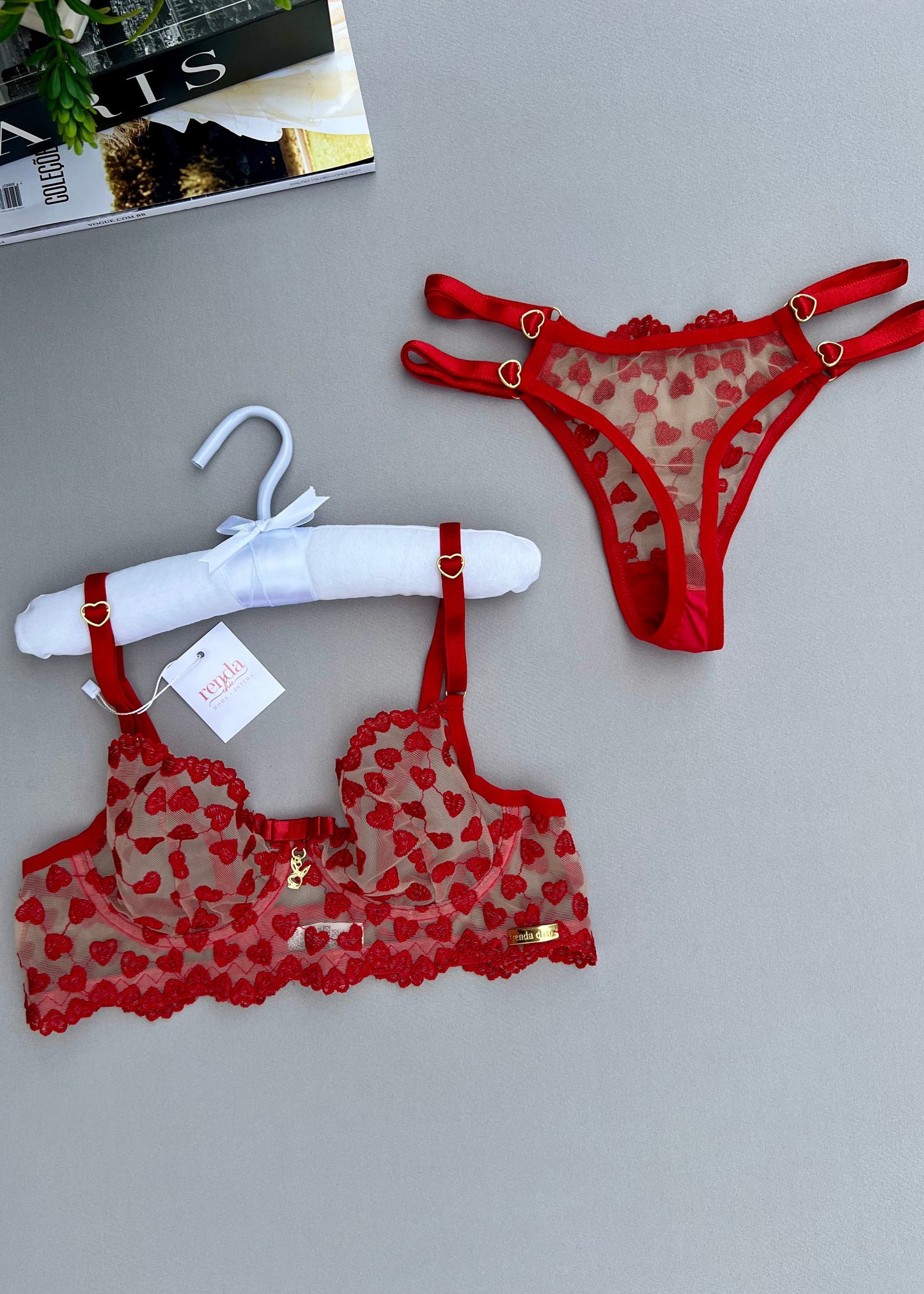 Conjunto Amour Désiré -  Tule bordado com corações - fio duplo