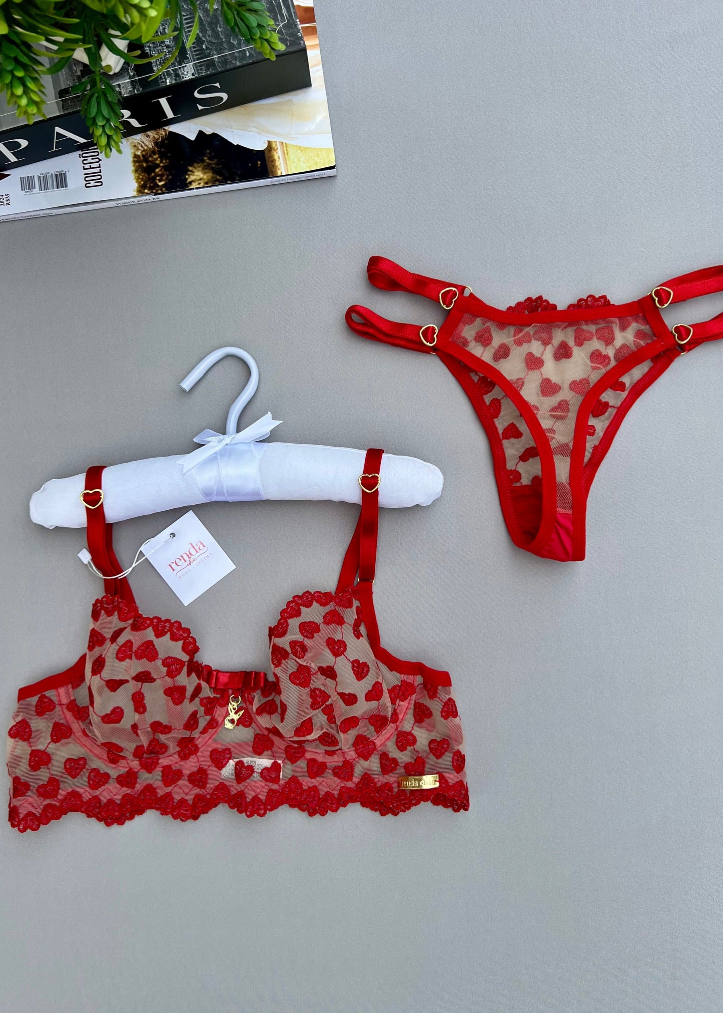 Conjunto Amour Désiré -  Tule bordado com corações - fio duplo