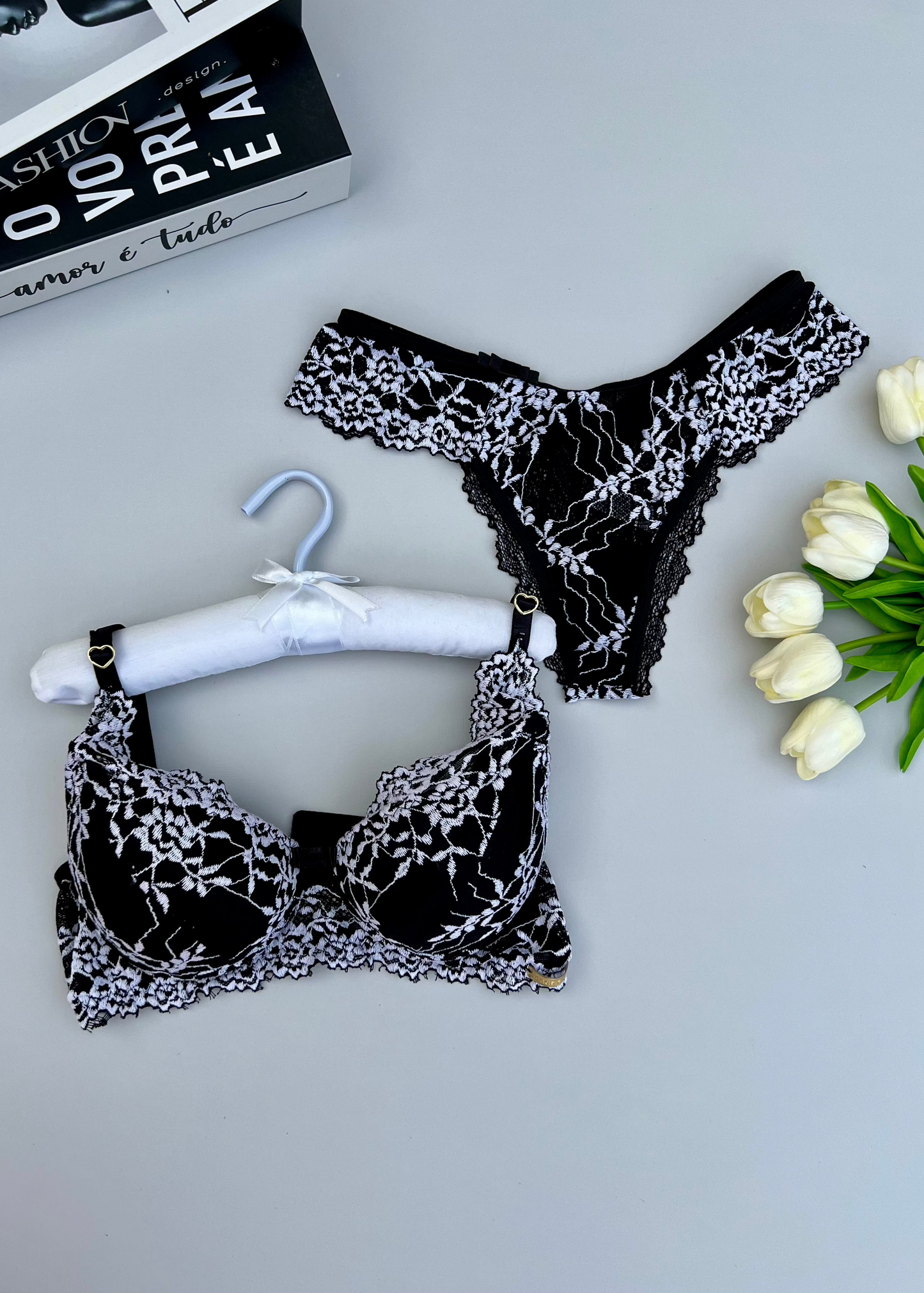 Conjunto Essentiel - Renda bicolor