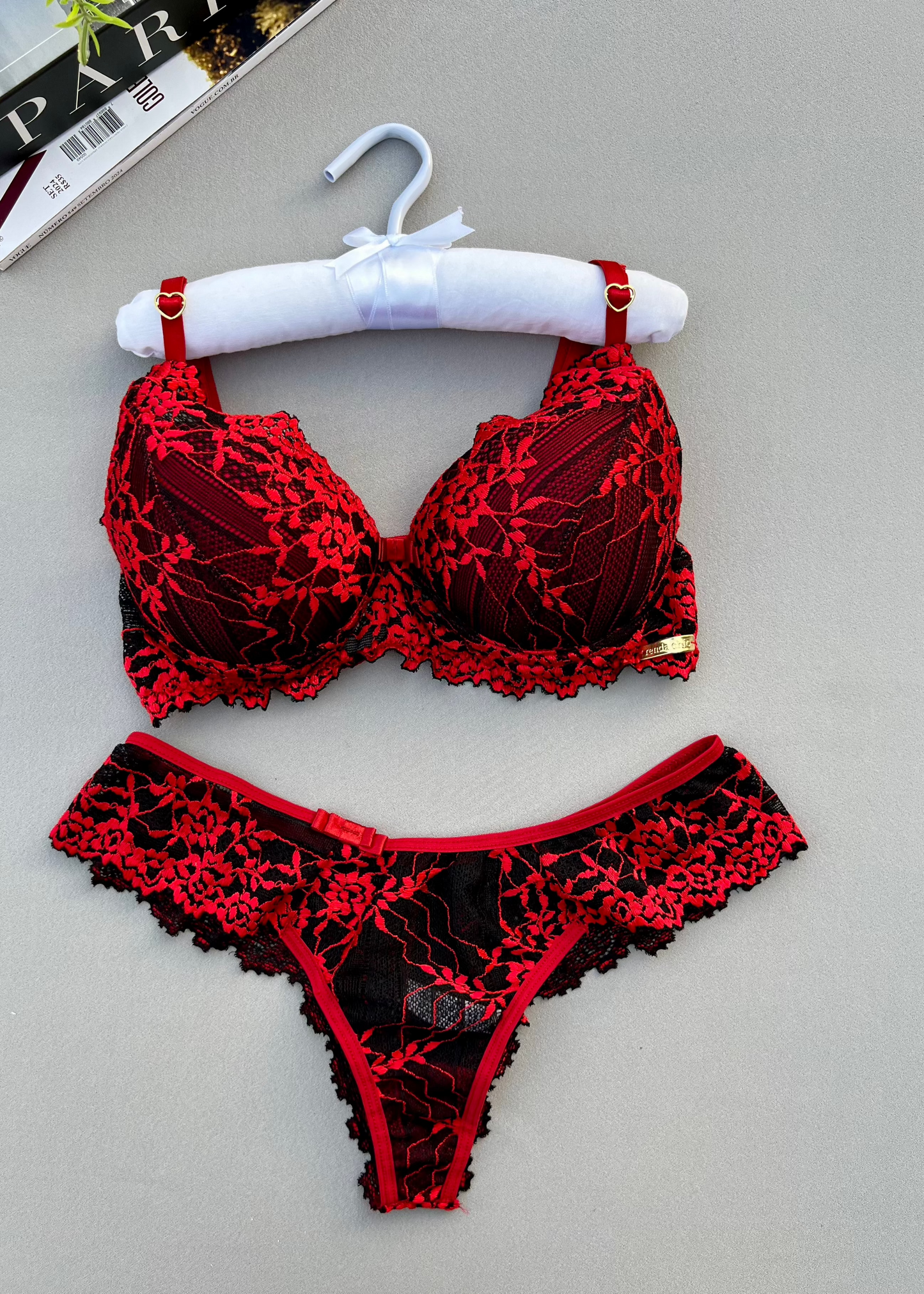 Conjunto Essentiel Pepper with Black - Renda bicolor