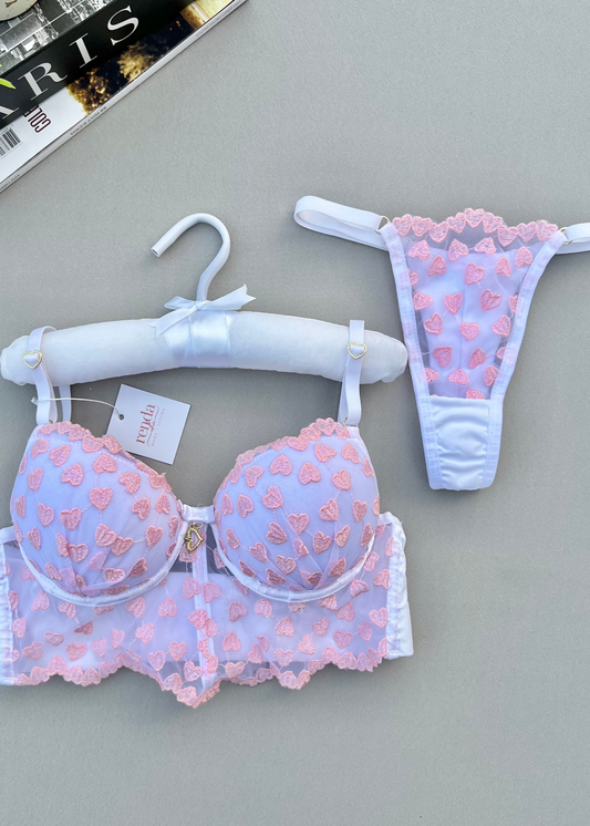 Édition White and Light Pink— Combo 4 peças: Conjunto de pijama curto + Conjunto Coeur Sauvage