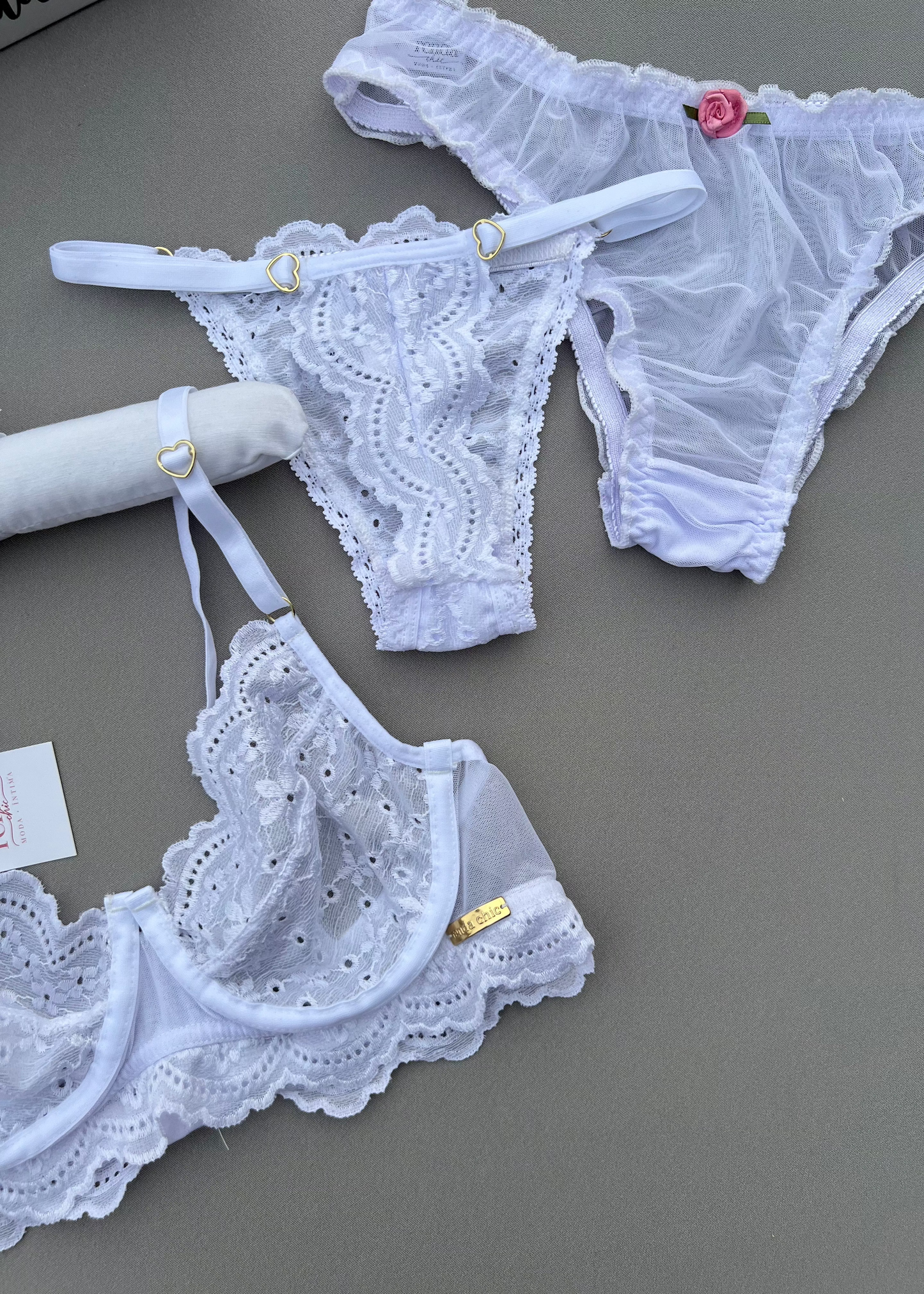 Conjunto Fleur de Grâce - Renda laise com duas calcinhas