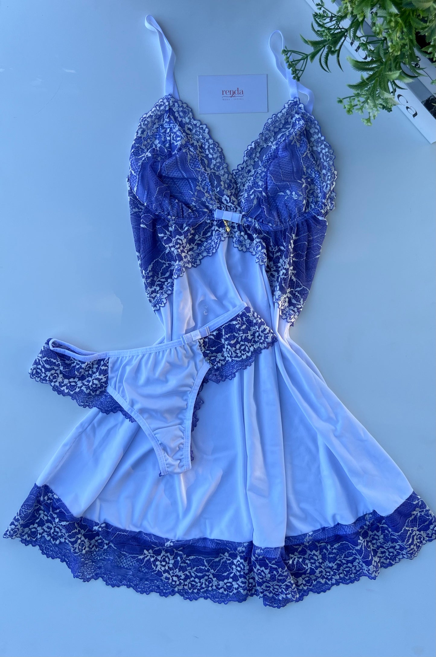 CAMISOLA AURORA – BRANCO E ROXO PURPLE