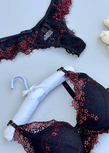 Conjunto Essentiel - Renda bicolor