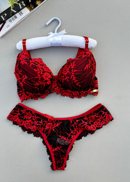 Conjunto Essentiel - Renda bicolor